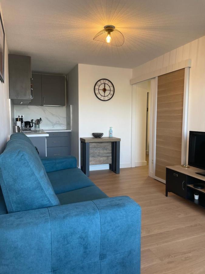 Appartement En Bord De Mer Сет Екстериор снимка